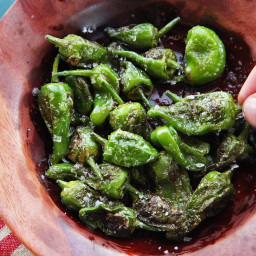 Spanish-Style Blistered Padrón Peppers (Pimientos de Padrón)