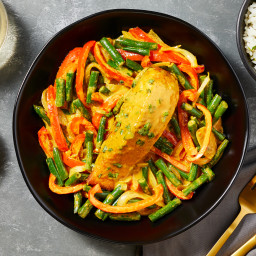 Spice Market Coconut Salmon with Green Beans, Bell Pepper & Cilantro Lime R