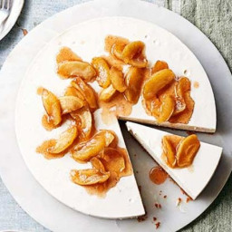 Spiced apple cheesecake