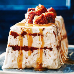 Spiced ice-cream cake with caramel figs