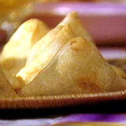 Spiced Potato-stuffed Pastries: Samosas