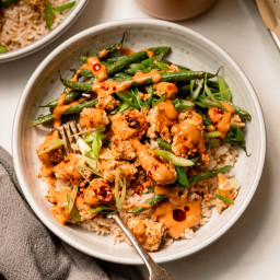 Spicy & Crispy Peanut Tofu with Green Beans