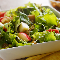 Spicy Apple-Walnut Salad with Fat-Free Balsamic-Raisin Dressing