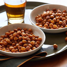 spicy-baked-chickpeas-1170532.jpg