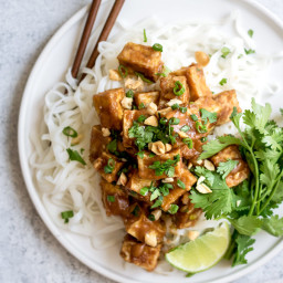 Spicy baked peanut butter tofu 