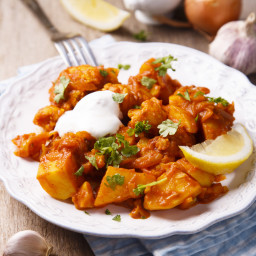 Spicy Cauliflower and Potato Curry (Vegan, Aloo Ghobi)
