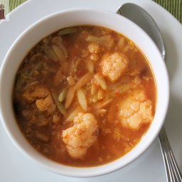 Spicy cauliflower soup