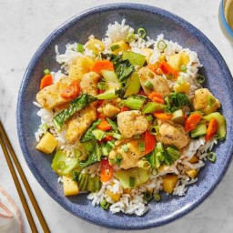 Spicy Chicken & Vegetable Stir-Fry with White Rice