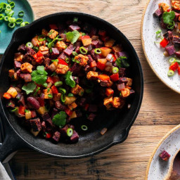 Spicy Chipotle Red Bean and Sweet Potato Hash with Tempeh