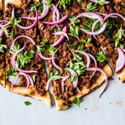 Spicy Lamb Pizza with Parsley and #8211;Red Onion Salad