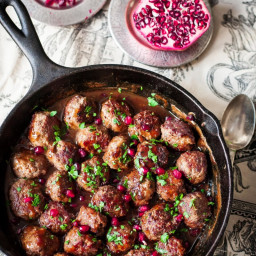 Spicy Meatballs in Pomegranate Sauce