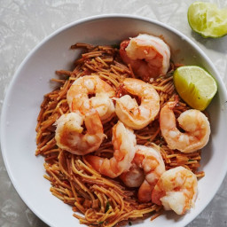 Spicy Pasta with Shrimp and Tomatoes