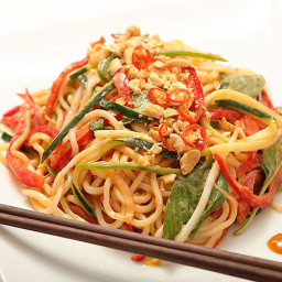 Spicy Peanut Noodle Salad With Cucumbers, Red Peppers, and Basil (Vegan) Re