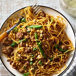 Spicy Pork Noodles With Green Beans