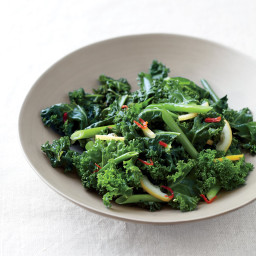 Spicy Sauteed Kale with Lemon