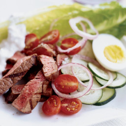 Spicy Steak Salad with Blue Cheese Dressing