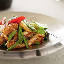 Spicy stir-fried squid with snake beans and baby corn