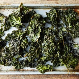 Spicy, Smoky Homemade Kale Chips