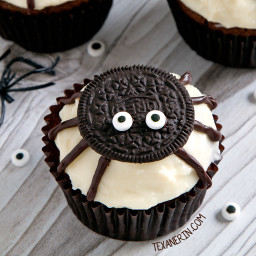 spider-cupcakes-for-halloween-gluten-free-whole-grain-all-purpose-flo...-2062657.jpg