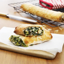 spinach-and-cheese-rolls-1866210.jpg