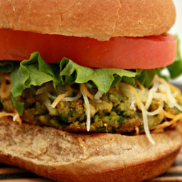 Spinach and Chickpea Veggie Burgers