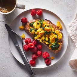 Spinach and Egg Scramble with Raspberries
