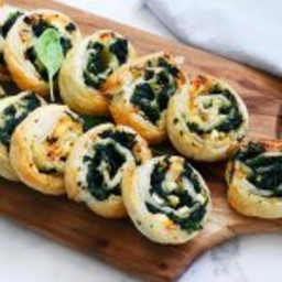 Spinach and Feta Cheese Pinwheels