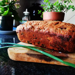 Spinach and Onion Beer Bread Recipe: Beer Bread with a Twist