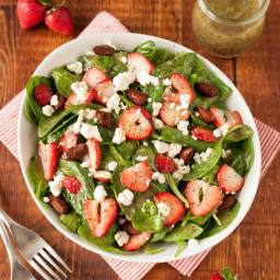 Spinach and Strawberry Salad with Poppy Seed Dressing
