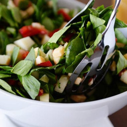Spinach, Apple & Gouda Salad with Honey Mustard Dressing