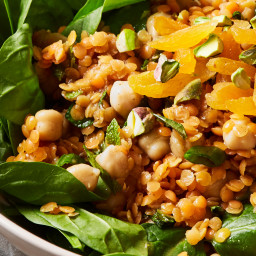 Spinach-Apricot Salad with Spiced Lentils