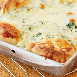 Spinach-Artichoke Dip and Pull-Apart Dippers