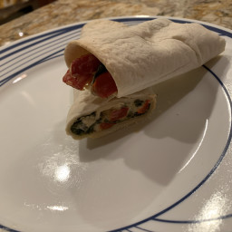 spinach-cheese-creamy-wrap-10004c.jpg