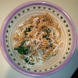 spinach-garlic-pasta.jpg