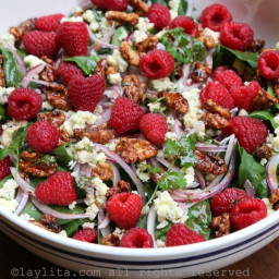 Spinach raspberry salad recipe with gorgonzola and honey roasted walnuts