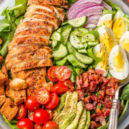 Spinach Salad with Chicken and Avocado