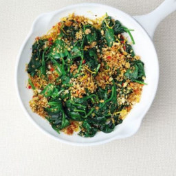 Spinach with chilli and lemon crumbs
