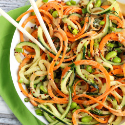 spiralized-asian-quinoa-salad-with-peanut-dressing-1478299.jpg