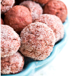 SPLENDA® Red Velvet Crinkle Cookies