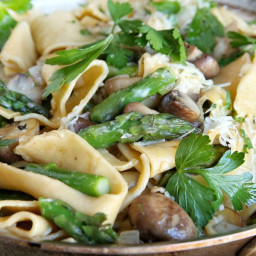 Spring Asparagus and Mushroom Pappardelle