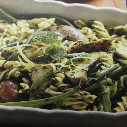 Spring Herb Pesto Pasta with New Potatoes  and Haricots Verts (4 servings)