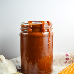 Sriracha and Roasted Garlic BBQ Sauce