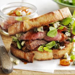 steak-sandwich-with-blue-chees-538fd5.jpg