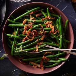 Steamed Green Beans with Rosemary-Garlic Vinaigrette and Fried Shallots