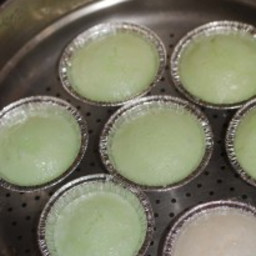 Steamed Rice Cakes (Banh Bo Hap)