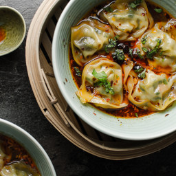 Steamed wontons in chilli broth
