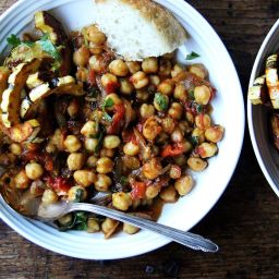 Stewy Chickpea "Tagine" with Tomatoes, Cilantro and Golden Raisin