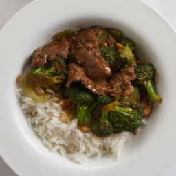 Stir-Fried Beef and Broccoli with Black Bean Sauce