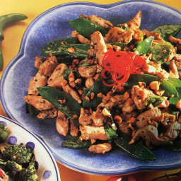 Stir Fried Chicken with Peanuts and Basil 