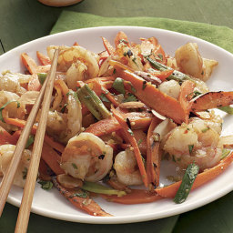 Stir-Fried Shrimp and Carrots with Toasted Almonds
